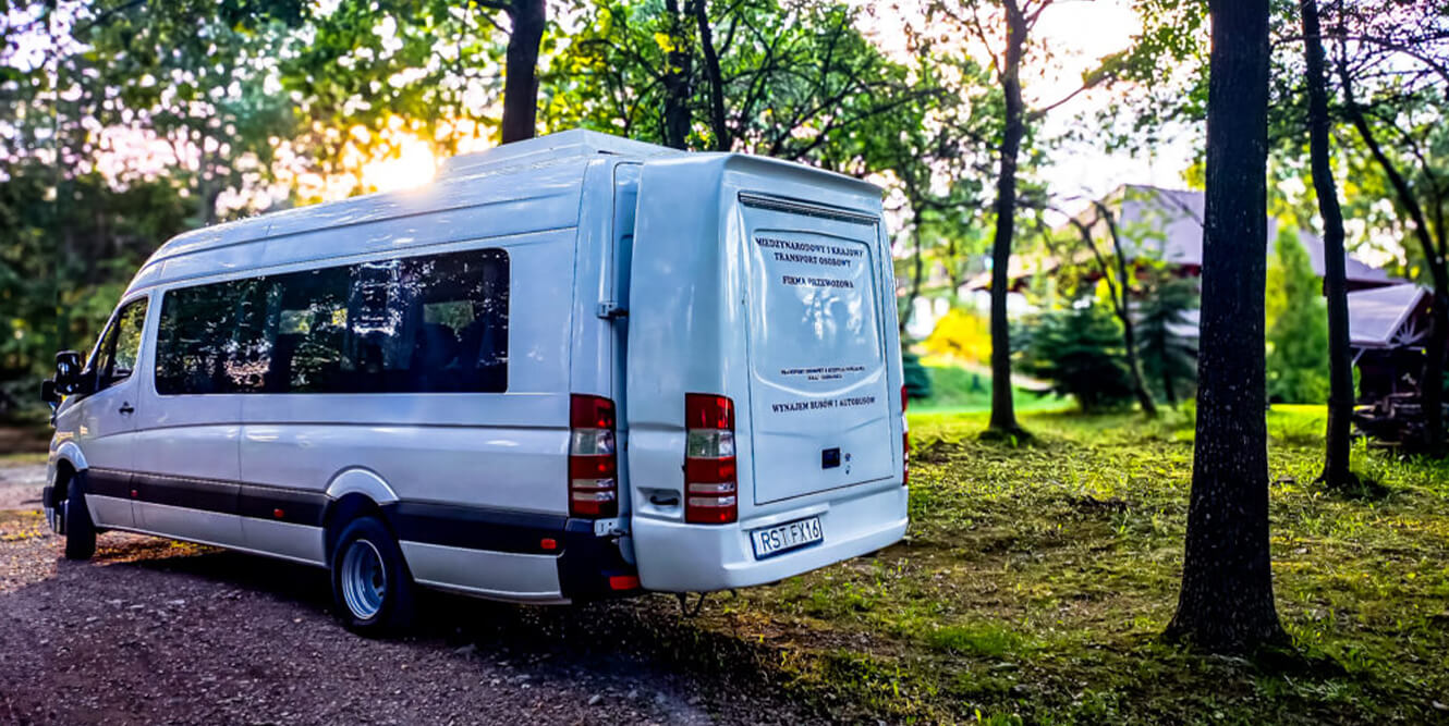 MajTRAVEL - Przewóz osób, wynajem pojazdów